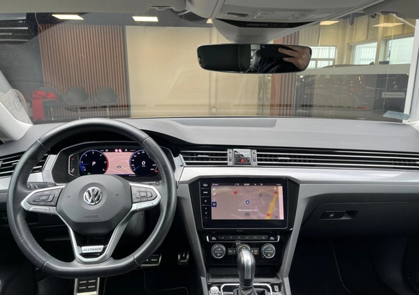 Volkswagen Passat cena 136900 przebieg: 80358, rok produkcji 2019 z Mońki małe 436